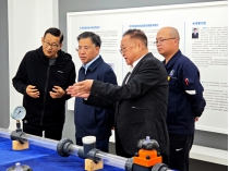 中國宏觀經濟研究院劉建興主任蒞臨中汽成配參觀考察